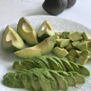 how cut avocado